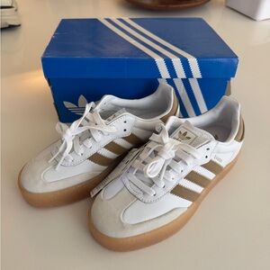 Women’s Adidas Sambae in White/Brown - Size 5.5